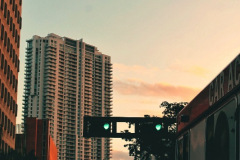 Downtown-Miami-Street-Bus-SCVALENZANO